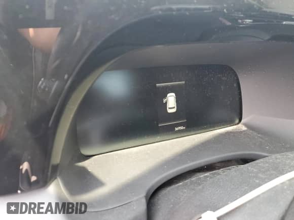 2024 Hyundai Palisade XRT with VIN KM8R3DGE4RU762353, listed as a Copart auction lot 68100635 with 36,950 mi miles and Salvage title. Bid and sale history available at DreamBid. Image 9.