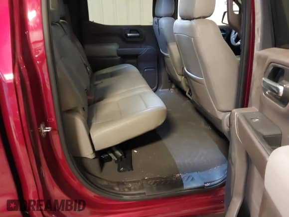 2022 Chevrolet Silverado 1500 LT z VIN 3GCUYDET4NG215212, wystawiony jako IAAI lot #42683488 z przebiegiem 62 437 mil mil oraz . Historia ofert i sprzedaży dostępna na DreamBid. Obrazek 8.