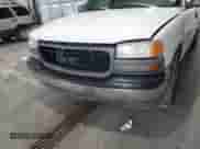1999 GMC Sierra 1500 SL z VIN 1GTEC14V7XE850553, wystawiony jako IAAI lot #42751151 z przebiegiem 308 861 mil mil oraz . Historia ofert i sprzedaży dostępna na DreamBid. Obrazek 6.