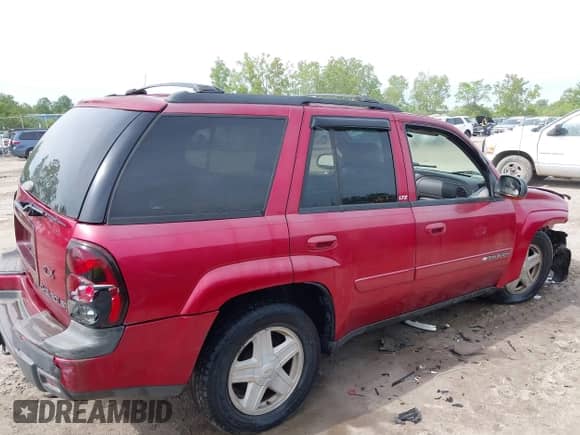 2002 Chevrolet TrailBlazer LS with VIN 1GNDT13S622184578, listed as a IAAI auction lot 42308912 with 218,886 mi miles and . Bid and sale history available at DreamBid. Image 12.