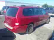 2008 Hyundai Entourage GLS z VIN KNDMC233586047592, wystawiony jako IAAI lot #42541386 z przebiegiem 305 770 mil mil oraz . Historia ofert i sprzedaży dostępna na DreamBid. Obrazek 4.