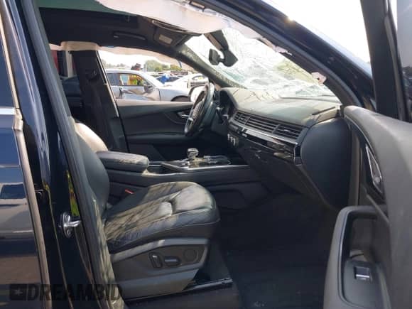 2017 Audi Q7 Premium Plus с VIN WA1LAAF78HD049112, выставлен на аукционе IAAI как лот 43144354 с пробегом 78 844 миль миль и . История ставок и продаж доступна на DreamBid. Изображение 5.