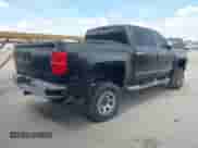 2016 Chevrolet Silverado 1500 LT z VIN 3GCPCREC7GG270152, wystawiony jako IAAI lot #43135646 z przebiegiem 211 866 mil mil oraz . Historia ofert i sprzedaży dostępna na DreamBid. Obrazek 4.