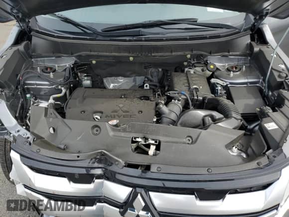 2025 Mitsubishi Outlander S z VIN JA4ARUAU4SU001743, wystawiony jako Copart lot #82145695 z przebiegiem 12 266 mil mil oraz Nie do naprawy • Non repairable. Historia ofert i sprzedaży dostępna na DreamBid. Obrazek 11.