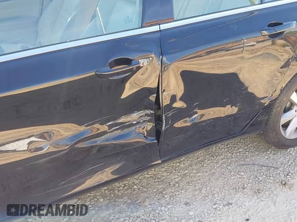 2014 Acura TL Technology z VIN 19UUA8F58EA004641, wystawiony jako IAAI lot #42061148 z przebiegiem 71 003 mil mil oraz . Historia ofert i sprzedaży dostępna na DreamBid. Obrazek 6.