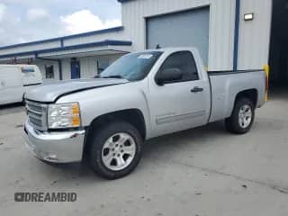 2013 Chevrolet Silverado 1500 LT with VIN 1GCNCSE07DZ347988, listed as a Copart auction lot 59301015 with 171,634 mi miles and Salvage title. Bid and sale history available at DreamBid. Image 1.