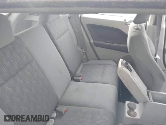 2007 Dodge Caliber z VIN 1B3HB28B67D174660, wystawiony jako IAAI lot #42932678 z przebiegiem 251 402 mil mil oraz . Historia ofert i sprzedaży dostępna na DreamBid. Obrazek 8.