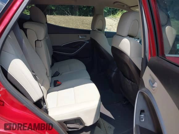 2015 Hyundai Santa Fe with VIN 5XYZUDLB5FG302726, listed as a IAAI auction lot 42947839 with 136,845 mi miles and . Bid and sale history available at DreamBid. Image 8.