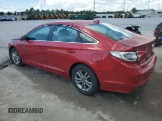2017 Hyundai Sonata SE z VIN 5NPE24AF0HH510759, wystawiony jako Copart lot #82036115 z przebiegiem 390 540 mil mil oraz Szkoda całkowita • Salvage title. Historia ofert i sprzedaży dostępna na DreamBid. Obrazek 2.