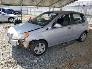 2010 Chevrolet Aveo 1LT z VIN KL1TD6DE0AB101529, wystawiony jako Copart lot #66350614 z przebiegiem Nie podano mil oraz Szkoda całkowita • Salvage title. Historia ofert i sprzedaży dostępna na DreamBid. Obrazek 1.