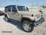 2022 Jeep Wrangler Unlimited Sahara Altitude с VIN 1C4HJXEG9NW269407, выставлен на аукционе Copart как лот 66686385 с пробегом 30 682 миль миль и Списание • Salvage title. История ставок и продаж доступна на DreamBid. Изображение 4.