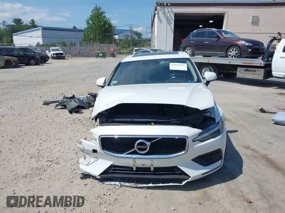 2020 Volvo S60 Momentum с VIN 7JRA22TK6LG071949, выставлен на аукционе IAAI как лот 42563937 с пробегом 59 159 миль миль и . История ставок и продаж доступна на DreamBid. Изображение 13.