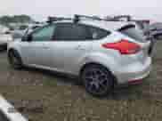 2015 Ford Focus SE с VIN 1FADP3K2XFL289091, выставлен на аукционе Copart как лот 84990215 с пробегом 176 666 миль миль и Чистый • Clean title. История ставок и продаж доступна на DreamBid. Изображение 2.