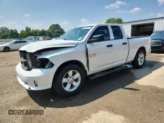 2016 Ram 1500 Tradesman z VIN 1C6RR6FG4GS174891, wystawiony jako Copart lot #80564375 z przebiegiem 213 413 mil mil oraz Szkoda całkowita • Salvage title. Historia ofert i sprzedaży dostępna na DreamBid. Obrazek 1.