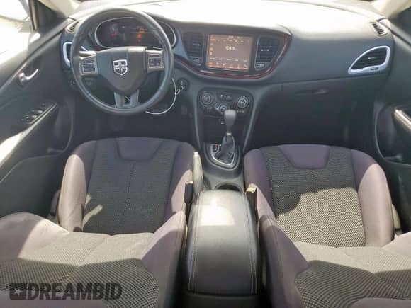 2014 Dodge Dart Aero z VIN 1C3CDFDH5ED693107, wystawiony jako Copart lot #65081645 z przebiegiem 58 086 mil mil oraz Szkoda całkowita • Salvage title. Historia ofert i sprzedaży dostępna na DreamBid. Obrazek 8.