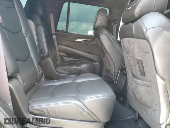 2016 Cadillac Escalade Platinum with VIN 1GYS4DKJ5GR310994, listed as a Copart auction lot 84371145 with 124,287 mi miles and Clean title. Bid and sale history available at DreamBid. Image 11.