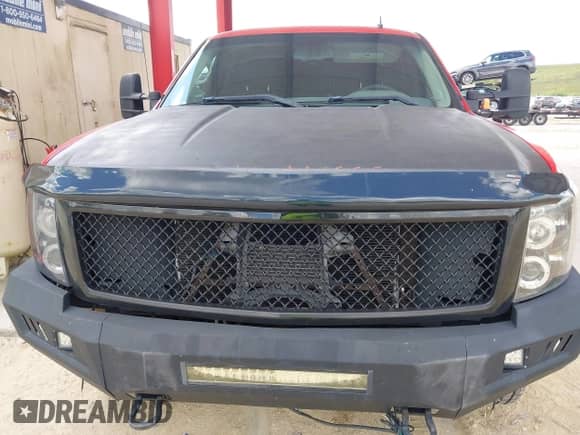 2012 Chevrolet Silverado 1500 LS with VIN 1GCRKREA4CZ318646, listed as a IAAI auction lot 43508338 with 257,336 mi miles and . Bid and sale history available at DreamBid. Image 6.