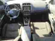 2021 Mitsubishi Outlander ES z VIN JA4ARUAU5MU020160, wystawiony jako Copart lot #85845615 z przebiegiem 83 925 mil mil oraz Czysty tytuł • Clean title. Historia ofert i sprzedaży dostępna na DreamBid. Obrazek 8.