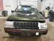 1995 Jeep Grand Cherokee Limited с VIN 1J4GZ78S9SC547492, выставлен на аукционе Copart как лот 83001084 с пробегом 109 863 миль миль и Чистый • Clean title. История ставок и продаж доступна на DreamBid. Изображение 5.