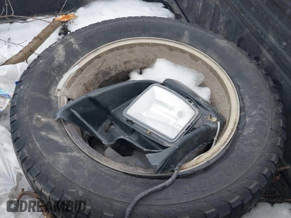 2019 Ram 1500 Express z VIN 1C6RR7FT4KS502676, wystawiony jako IAAI lot #41612503 z przebiegiem 139 947 mil mil oraz . Historia ofert i sprzedaży dostępna na DreamBid. Obrazek 11.