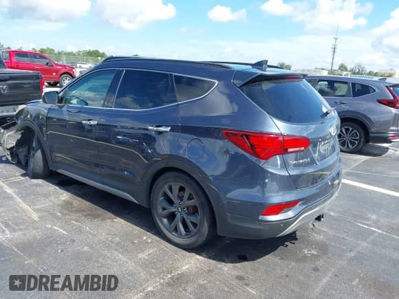 2017 Hyundai Santa Fe Ultimate с VIN 5XYZW4LA5HG463937, выставлен на аукционе IAAI как лот 42724781 с пробегом 148 521 миль миль и . История ставок и продаж доступна на DreamBid. Изображение 3.