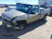 1998 GMC Sierra 1500 с VIN 1GTEC14M6WZ550629, выставлен на аукционе IAAI как лот 40858783 с пробегом 206 501 миль миль и . История ставок и продаж доступна на DreamBid. Изображение 16.