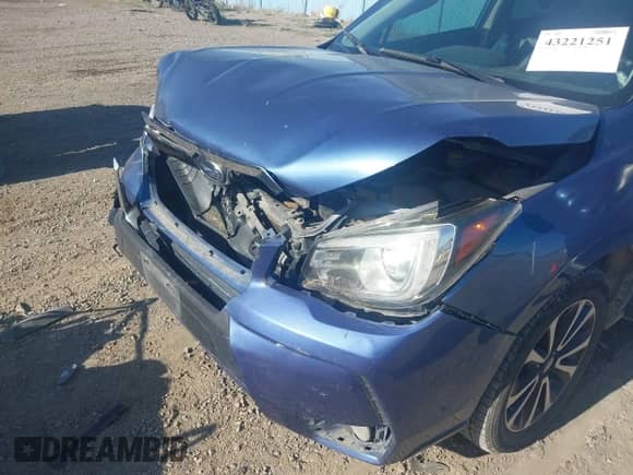 2017 Subaru Forester Touring z VIN JF2SJGWC9HH590231, wystawiony jako IAAI lot #43221251 z przebiegiem 110 560 mil mil oraz . Historia ofert i sprzedaży dostępna na DreamBid. Obrazek 6.