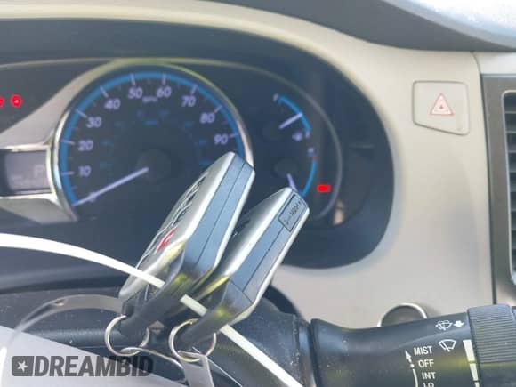 2013 Toyota Sienna XLE AAS with VIN 5TDYK3DC4DS338782, listed as a IAAI auction lot 40951306 with 149,428 mi miles and . Bid and sale history available at DreamBid. Image 11.