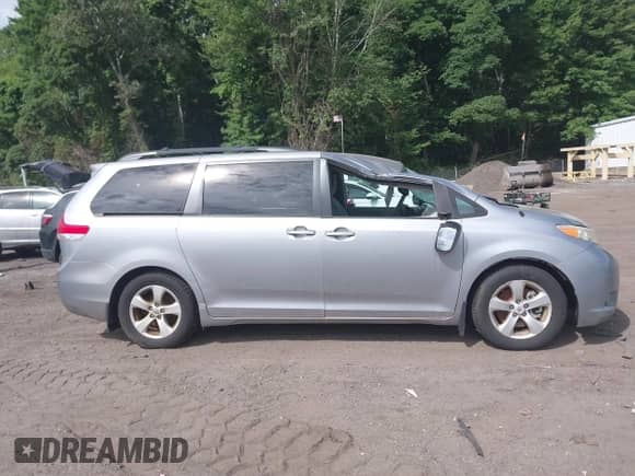 2012 Toyota Sienna LE AAS with VIN 5TDKK3DC1CS205594, listed as a IAAI auction lot 42749193 with 129,363 mi miles and . Bid and sale history available at DreamBid. Image 13.
