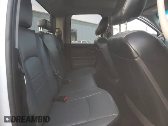 2021 Ram 1500 Tradesman z VIN 1C6RR6FG6MS550650, wystawiony jako Copart lot #80331135 z przebiegiem 126 248 mil mil oraz Szkoda całkowita • Salvage title. Historia ofert i sprzedaży dostępna na DreamBid. Obrazek 10.