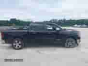 2019 Ram 1500 Laramie z VIN 1C6SRFJT9KN517692, wystawiony jako IAAI lot #43064215 z przebiegiem 134 626 mil mil oraz . Historia ofert i sprzedaży dostępna na DreamBid. Obrazek 13.