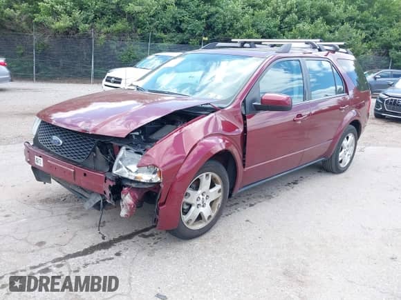 2006 Ford Freestyle Limited with VIN 1FMDK06196GA00215, listed as a IAAI auction lot 42300513 with 83,615 mi miles and . Bid and sale history available at DreamBid. Image 2.