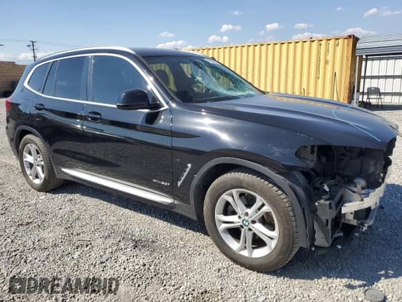 2018 BMW X3 xDrive30i with VIN 5UXTR9C51JLC77840, listed as a Copart auction lot 81696885 with 62,174 mi miles and Salvage title. Bid and sale history available at DreamBid. Image 4.