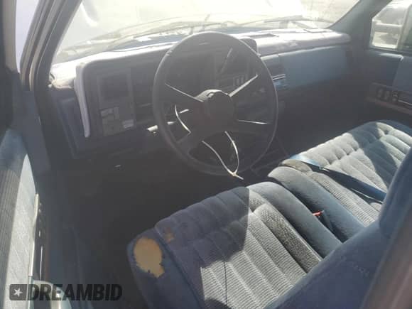 1994 Chevrolet Silverado 2500 с VIN 2GCFK29K2R1151623, выставлен на аукционе Copart как лот 61774945 с пробегом 174 838 миль миль и Чистый • Clean title. История ставок и продаж доступна на DreamBid. Изображение 8.