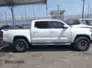 2017 Toyota Tacoma SR5 with VIN 3TMAZ5CN6HM030241, listed as a IAAI auction lot 42357004 with 120,779 mi miles and . Bid and sale history available at DreamBid. Image 12.