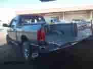 2005 Dodge 2500 SLT z VIN 3D7KS28C65G715564, wystawiony jako IAAI lot #42588383 z przebiegiem 176 327 mil mil oraz . Historia ofert i sprzedaży dostępna na DreamBid. Obrazek 3.