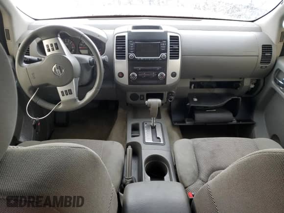 2018 Nissan Frontier SV z VIN 1N6AD0ER2JN733278, wystawiony jako Copart lot #80615535 z przebiegiem 79 315 mil mil oraz Szkoda całkowita • Salvage title. Historia ofert i sprzedaży dostępna na DreamBid. Obrazek 8.