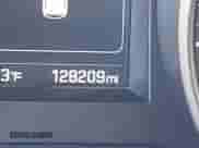 2018 Hyundai Santa Fe 2.4L с VIN 5XYZU3LBXJG568679, выставлен на аукционе IAAI как лот 43122708 с пробегом 128 209 миль миль и . История ставок и продаж доступна на DreamBid. Изображение 15.