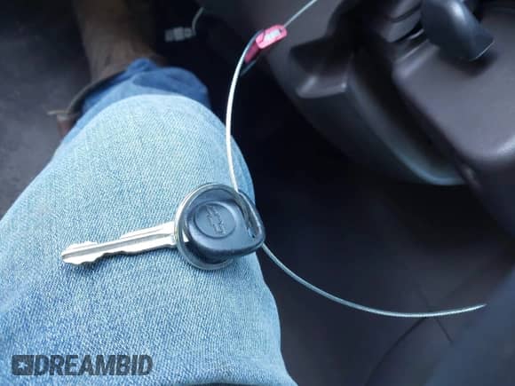 2010 Chevrolet Malibu 1FL z VIN 1G1ZA5E06AF281738, wystawiony jako IAAI lot #43444660 z przebiegiem 190 004 mil mil oraz . Historia ofert i sprzedaży dostępna na DreamBid. Obrazek 8.