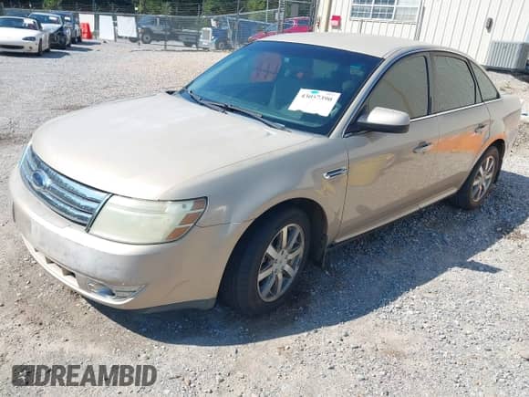 2008 Ford Taurus SEL with VIN 1FAHP24W58G139106, listed as a IAAI auction lot 43057390 with 204,153 mi miles and . Bid and sale history available at DreamBid. Image 2.