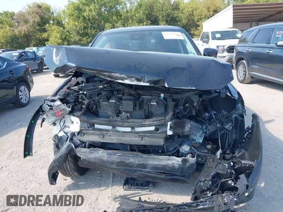 2025 Mazda CX-5 S Preferred z VIN JM3KFBCL4S0700638, wystawiony jako IAAI lot #43363236 z przebiegiem Nie podano mil oraz . Historia ofert i sprzedaży dostępna na DreamBid. Obrazek 11.