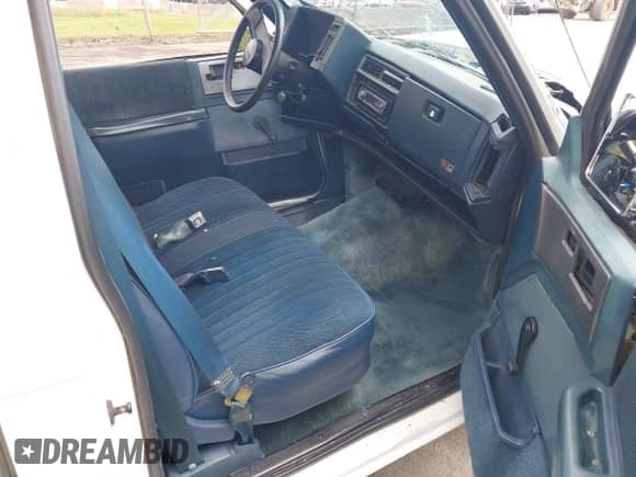 1991 Chevrolet S-10 с VIN 1GCCS14Z3M2225111, выставлен на аукционе IAAI как лот 43214319 с пробегом 119 780 миль миль и . История ставок и продаж доступна на DreamBid. Изображение 5.