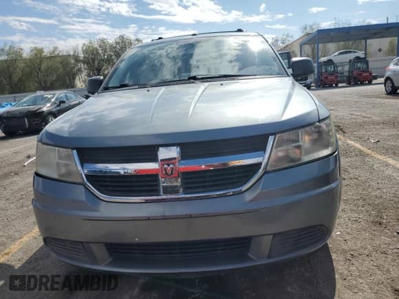 2009 Dodge Journey SXT with VIN 3D4GG57V49T587069, listed as a Copart auction lot 85942965 with 178,500 mi miles and Salvage title. Bid and sale history available at DreamBid. Image 5.