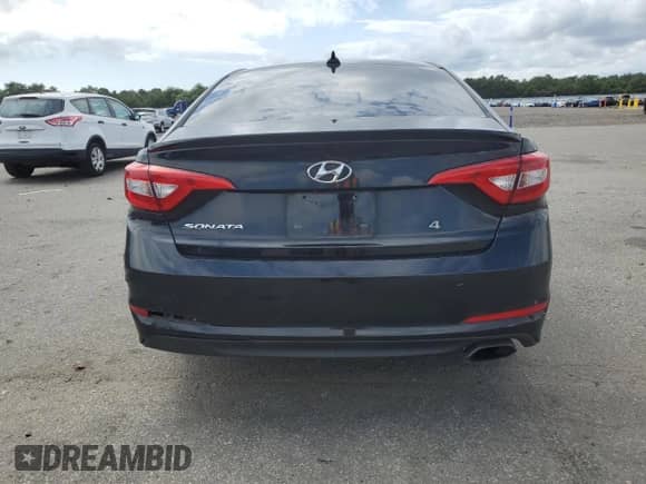 2016 Hyundai Sonata SE z VIN 5NPE24AF7GH283102, wystawiony jako Copart lot #70544425 z przebiegiem 127 623 mil mil oraz Szkoda całkowita • Salvage title. Historia ofert i sprzedaży dostępna na DreamBid. Obrazek 6.