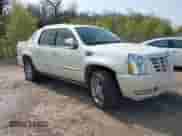 2007 Cadillac Escalade EXT with VIN 3GYFK62847G294240, listed as a IAAI auction lot 42113385 with Not provided miles and . Bid and sale history available at DreamBid. Image 1.