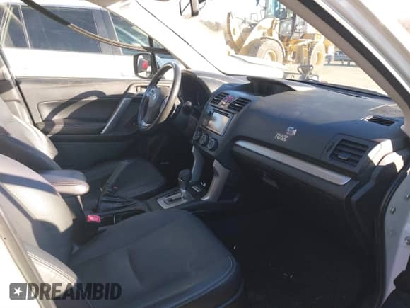 2014 Subaru Forester XT Touring z VIN JF2SJGPC9EH417920, wystawiony jako IAAI lot #41270689 z przebiegiem 184 976 mil mil oraz . Historia ofert i sprzedaży dostępna na DreamBid. Obrazek 5.