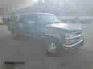 1997 Chevrolet Suburban z VIN 3GNEC16R6VG167319, wystawiony jako Copart lot #77485194 z przebiegiem 188 479 mil mil oraz Szkoda całkowita • Salvage title. Historia ofert i sprzedaży dostępna na DreamBid. Obrazek 4.