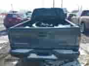 2004 Chevrolet Silverado 2500HD LS with VIN 1GCHK29294E304482, listed as a IAAI auction lot 41598611 with 200,042 mi miles and . Bid and sale history available at DreamBid. Image 16.