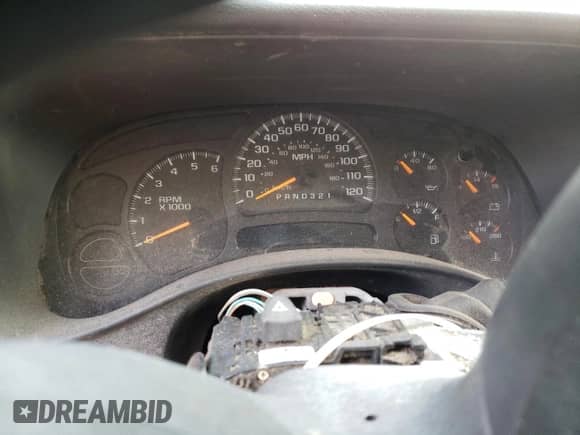 2006 Chevrolet Silverado 2500HD LT2 z VIN 1GCHK29UX6E242191, wystawiony jako Copart lot #70725355 z przebiegiem Nie podano mil oraz Czysty tytuł • Clean title. Historia ofert i sprzedaży dostępna na DreamBid. Obrazek 9.