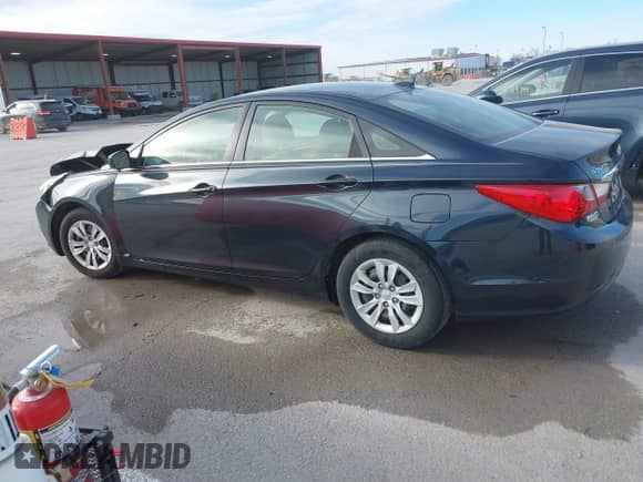 2012 Hyundai Sonata GLS with VIN 5NPEB4AC6CH406677, listed as a IAAI auction lot 41723413 with 161,570 mi miles and . Bid and sale history available at DreamBid. Image 14.